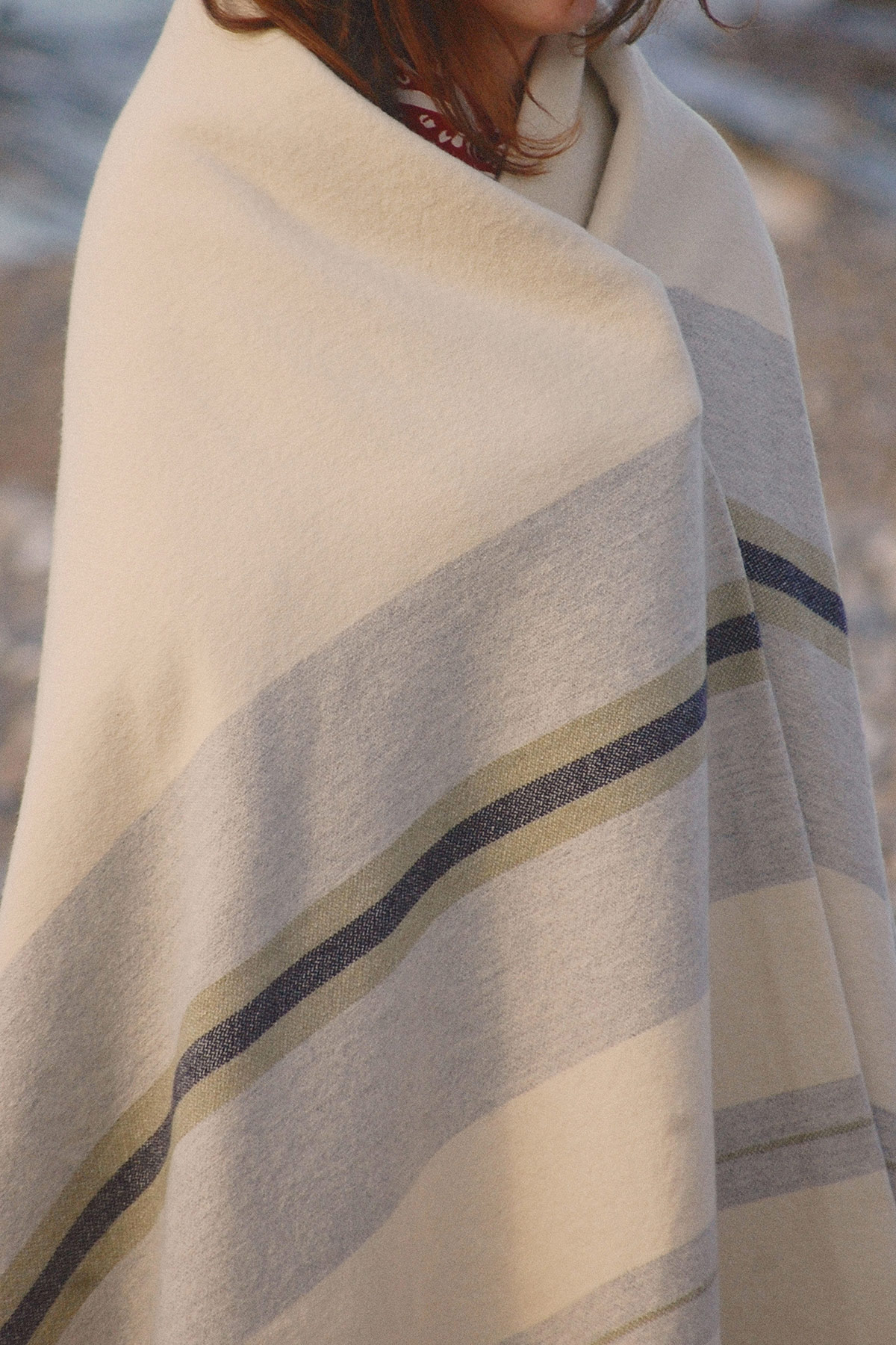 couverture côte d'opale en laine recyclée couverture côte d'opale en laine recyclée